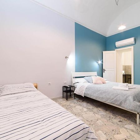 Sofia Rooms Napoli Bagian luar foto