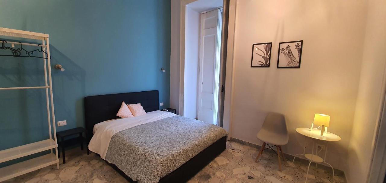Sofia Rooms Napoli Bagian luar foto
