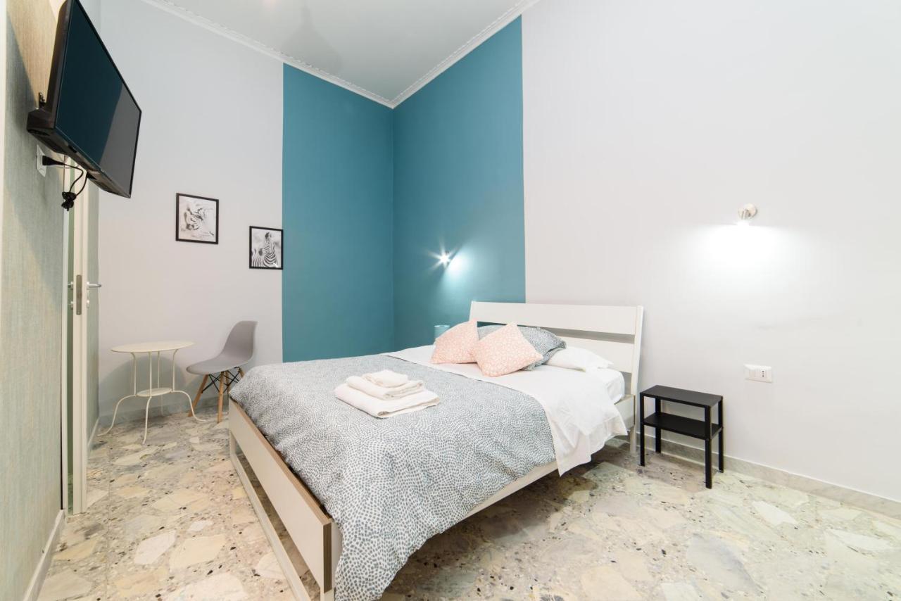 Sofia Rooms Napoli Bagian luar foto
