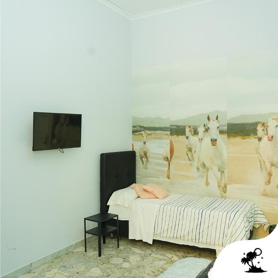 Sofia Rooms Napoli Bagian luar foto